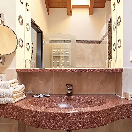 Hotel Krone - Immenstadt-stein 4*