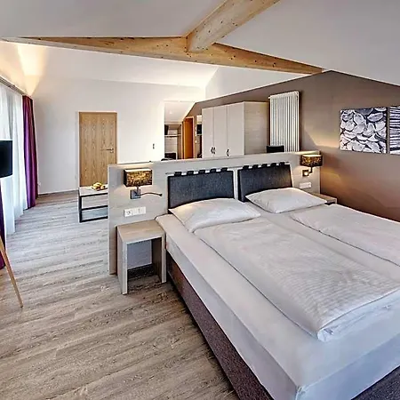 Hotel Krone - Immenstadt-stein 4*