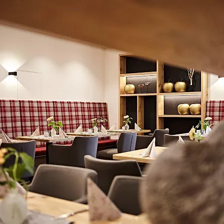 Krone - Immenstadt-stein Hotel 4*